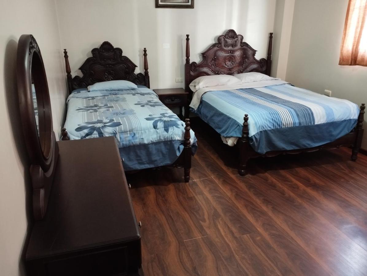 Hotel Saraguro Loja Bilik gambar